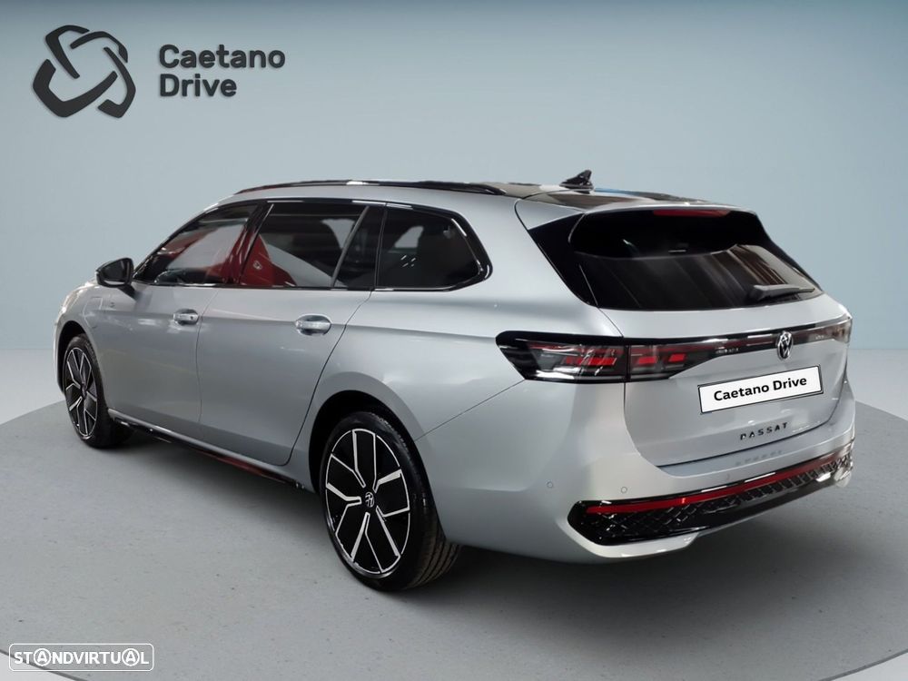 VW Passat Variant 1.5 TSI eHybrid R-Line DSG - 7