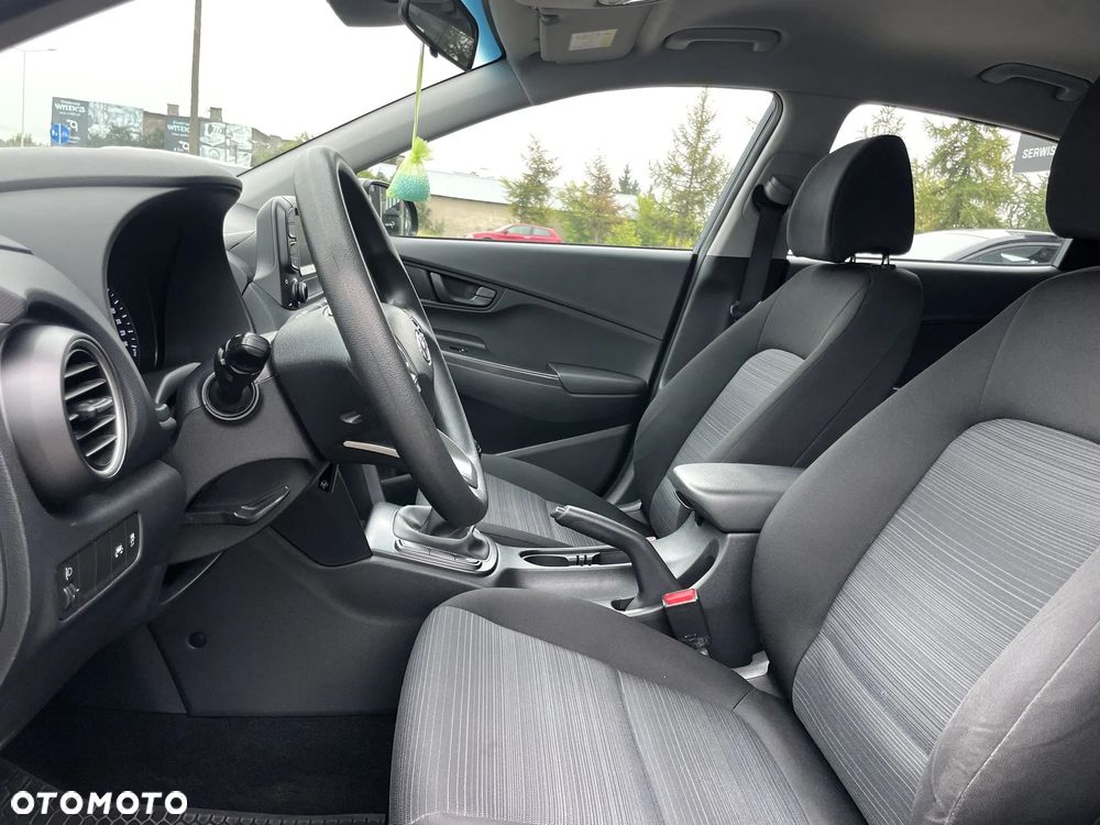 Hyundai Kona - 12