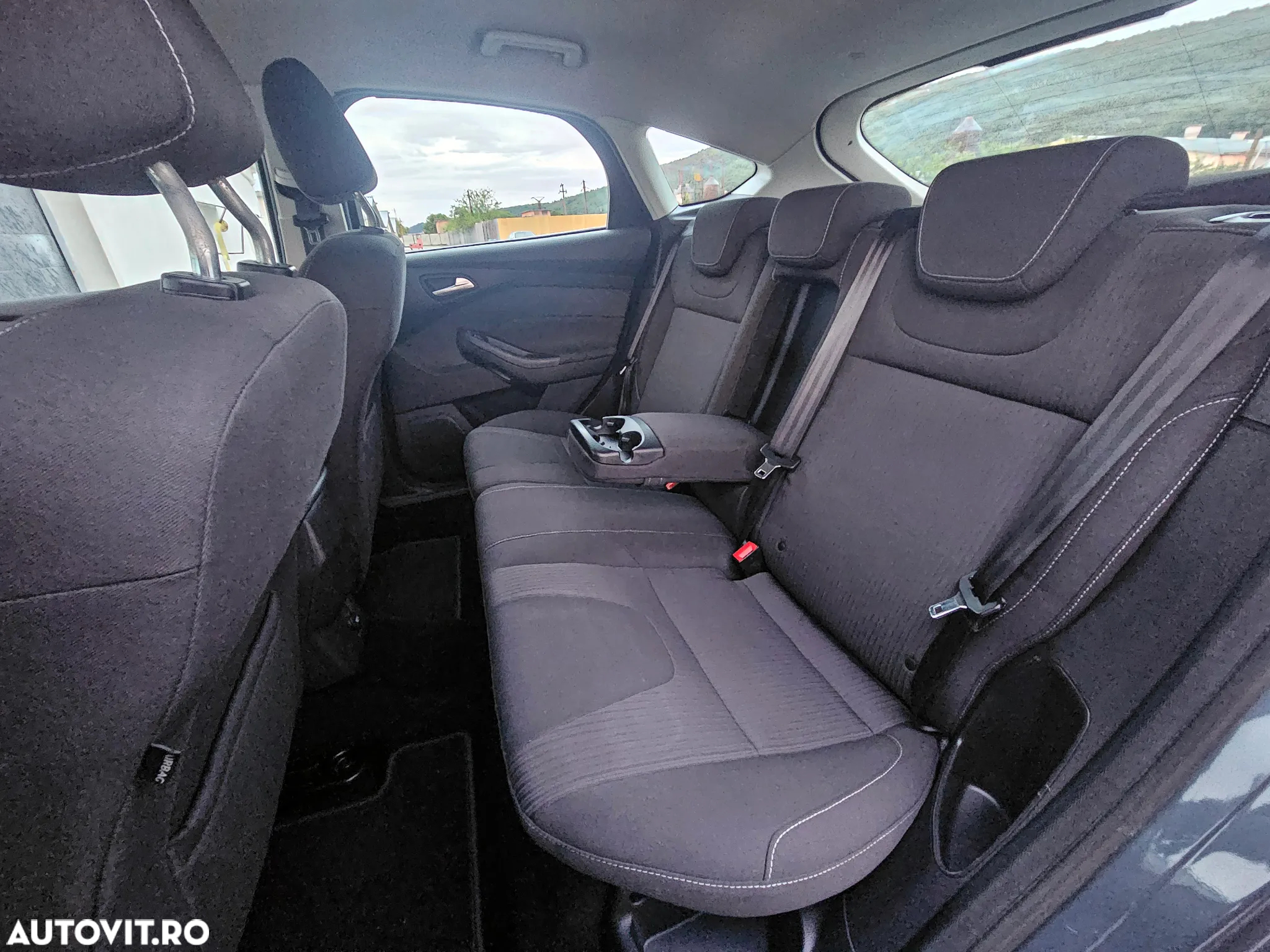 Ford Focus 1.6 TDCi DPF Start-Stopp-System Titanium - 25