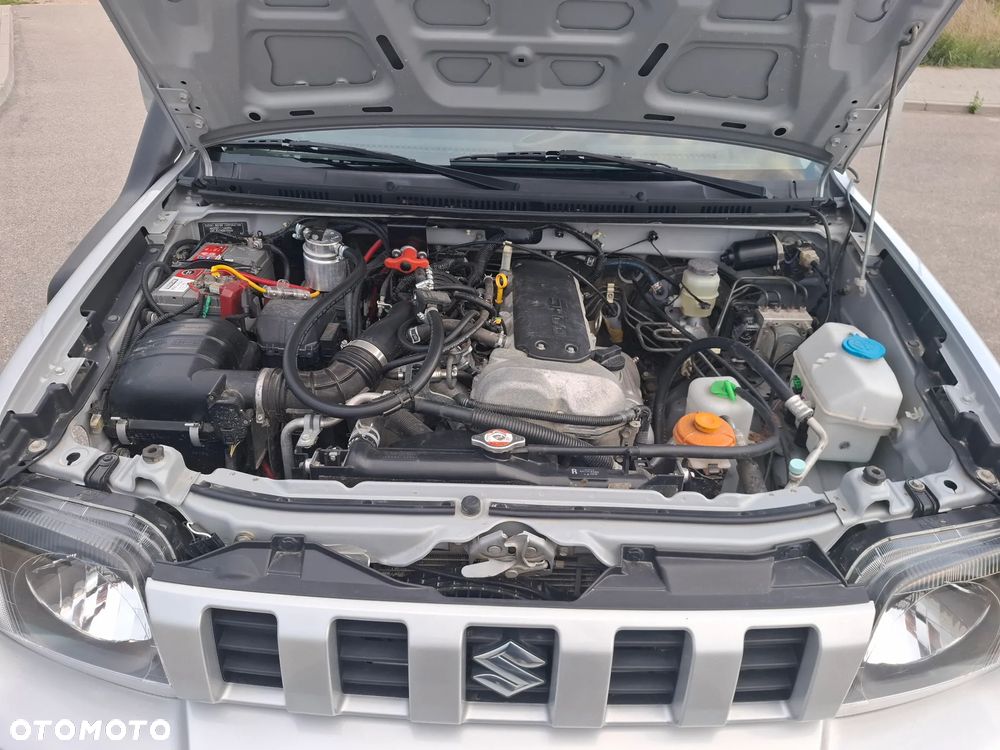 Suzuki Jimny 1.3 Elegance - 11