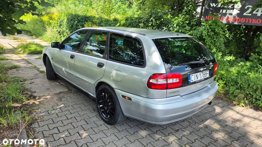 Volvo V40 2003 photo 4