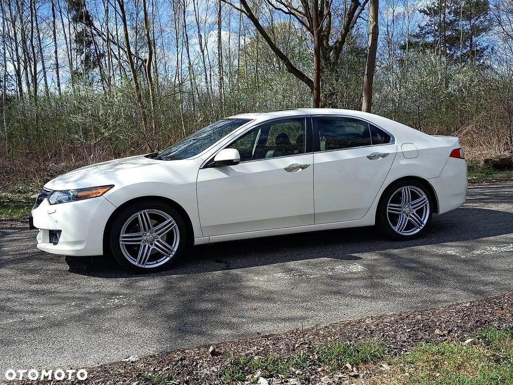 Honda Accord 2.4 Executive - 11