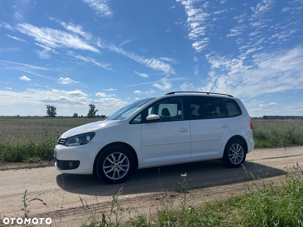 Volkswagen Touran 1.6 TDI DPF Trendline DSG - 4