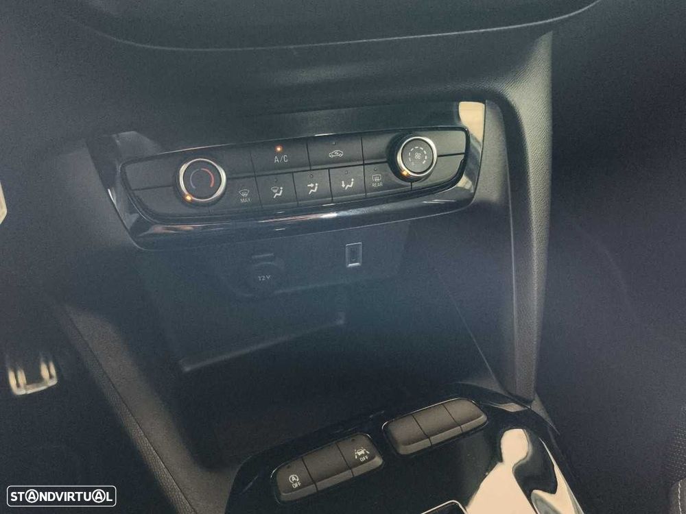 Opel Corsa 1.2 T GS Line Aut. - 22