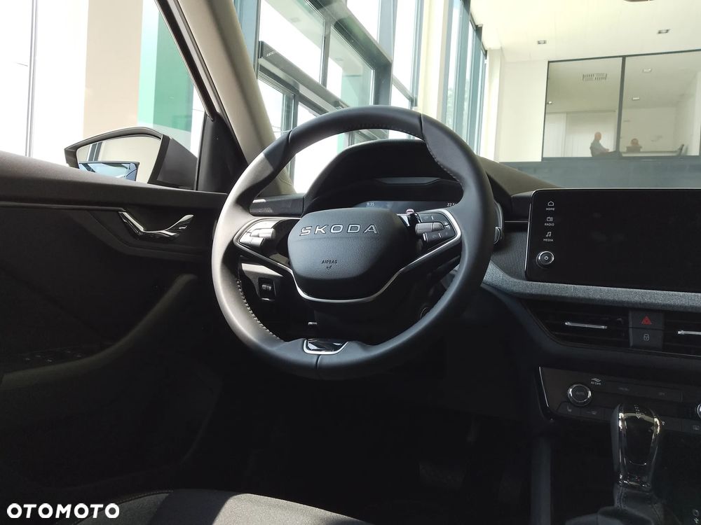 Skoda Kamiq 1.5 TSI Drive DSG - 8