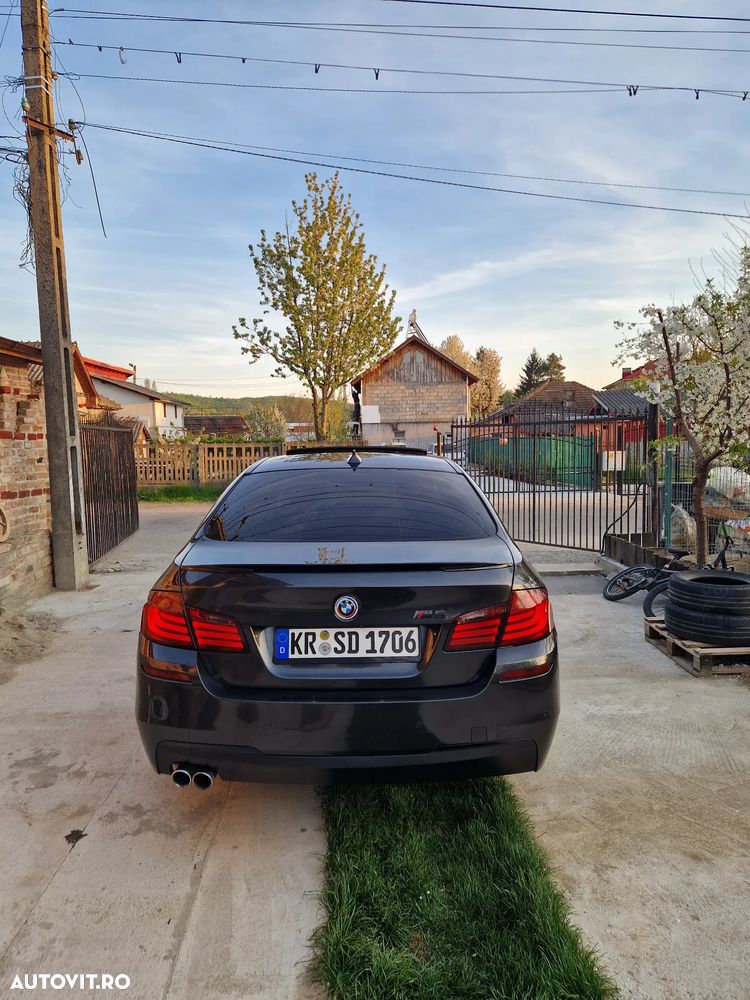 BMW Seria 5 530d Sport-Aut. - 5