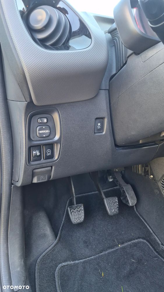 Peugeot 108 VTI 72 Allure - 26