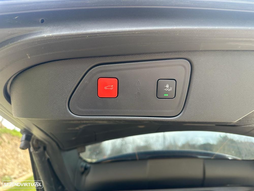 Peugeot 3008 1.2 PureTech GT Pack EAT8 - 26