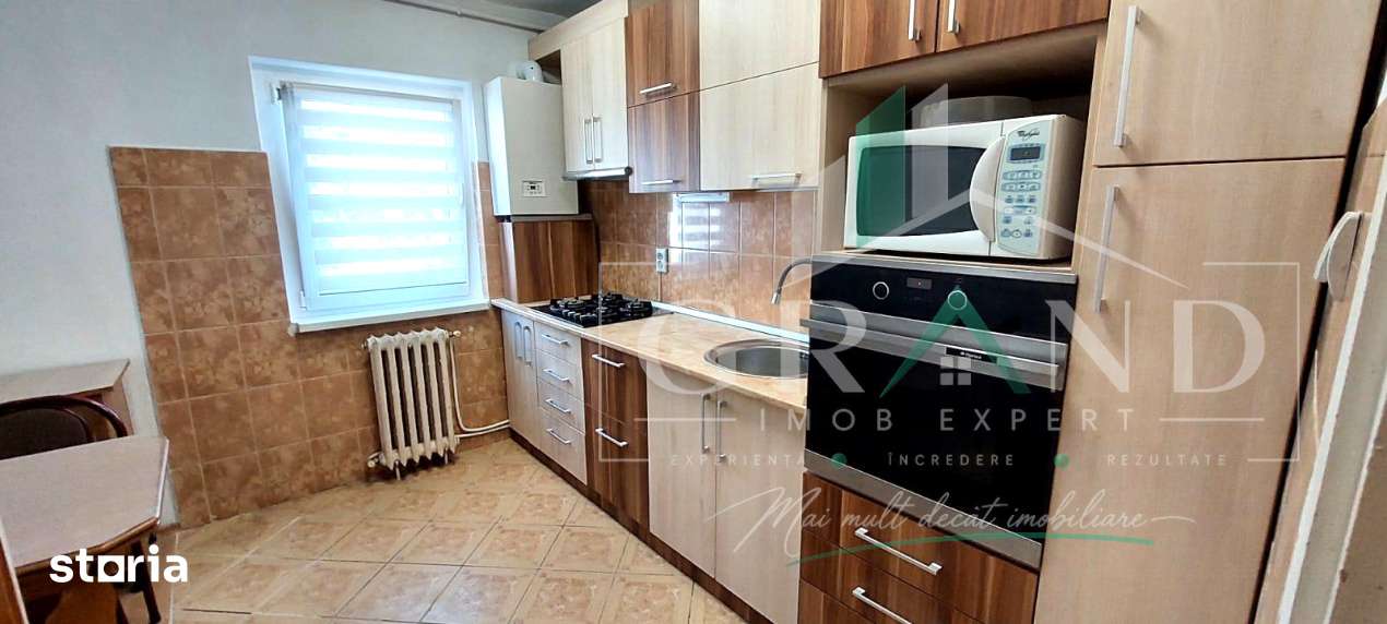 4 CAMERE DECOMANDATE | 84 MP+2 BALCOANE | 2 BĂI | PARCARE | MĂNĂȘT — fotografia 1