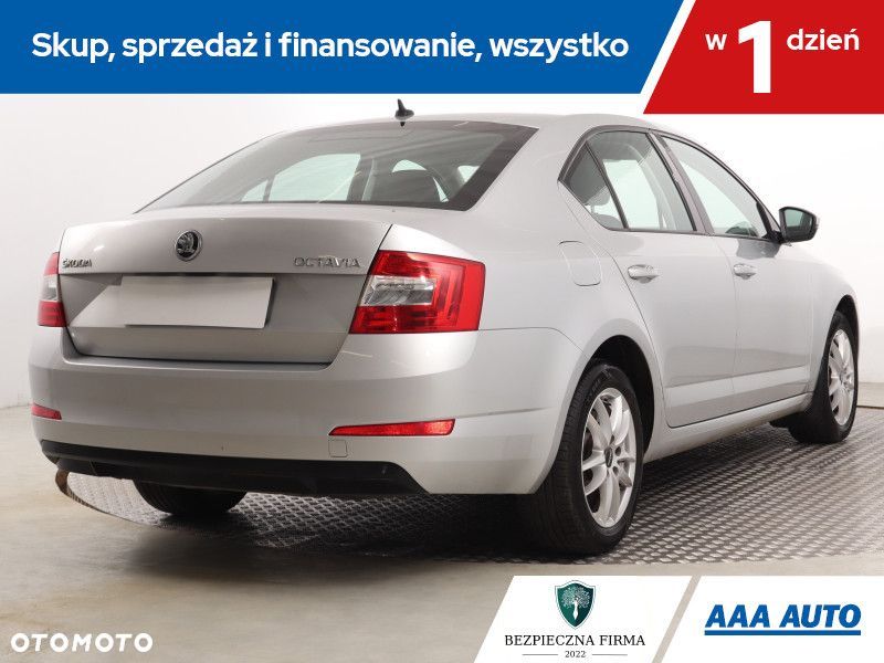 Skoda Octavia - 7
