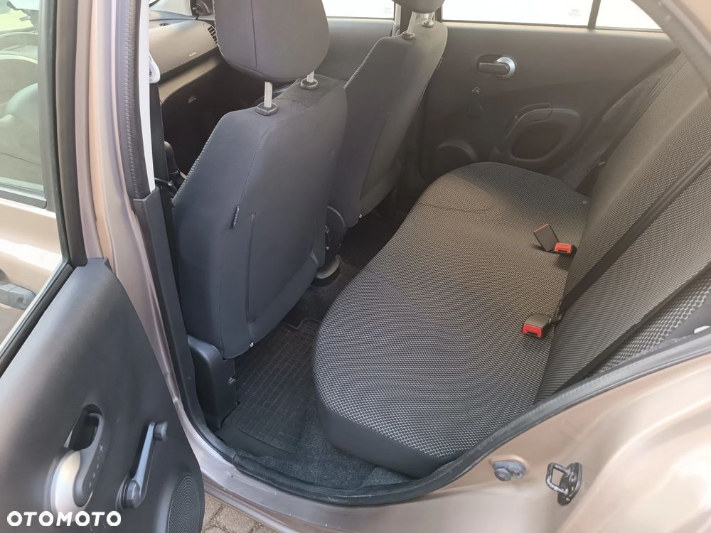 Nissan Micra - 10