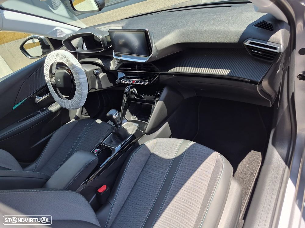 Peugeot 208 1.2 PureTech Allure - 27