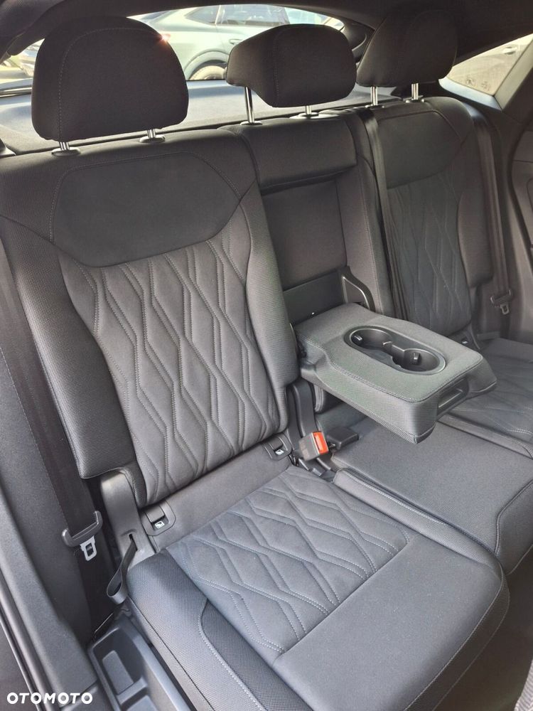Audi Q3 Sportback - 15