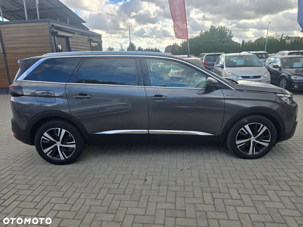 Peugeot 5008 - 3