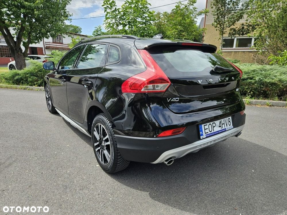 Volvo V40 D2 Geartronic Momentum - 4
