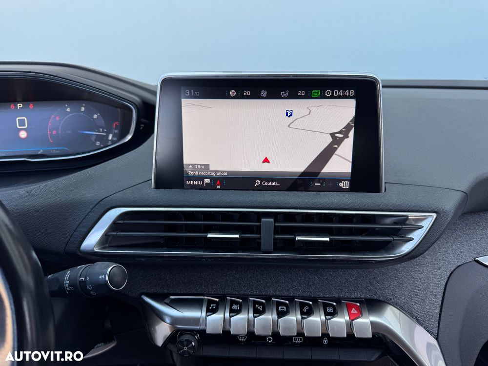 Peugeot 3008 1.6 BlueHDI S&S EAT6 GT-Line - 4