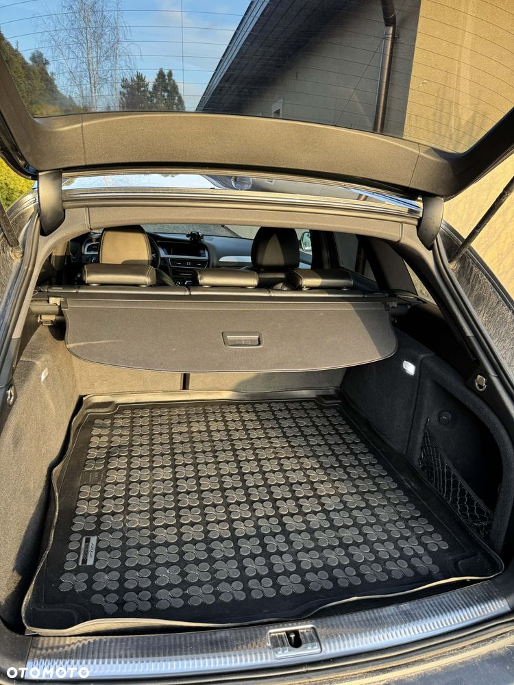 Audi A4 Avant 2.0 TDI Multitronic - 9