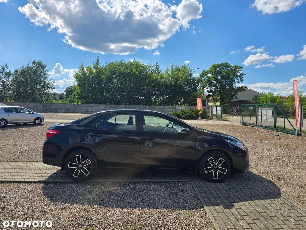 Toyota Corolla 1.6 Active EU6 - 5