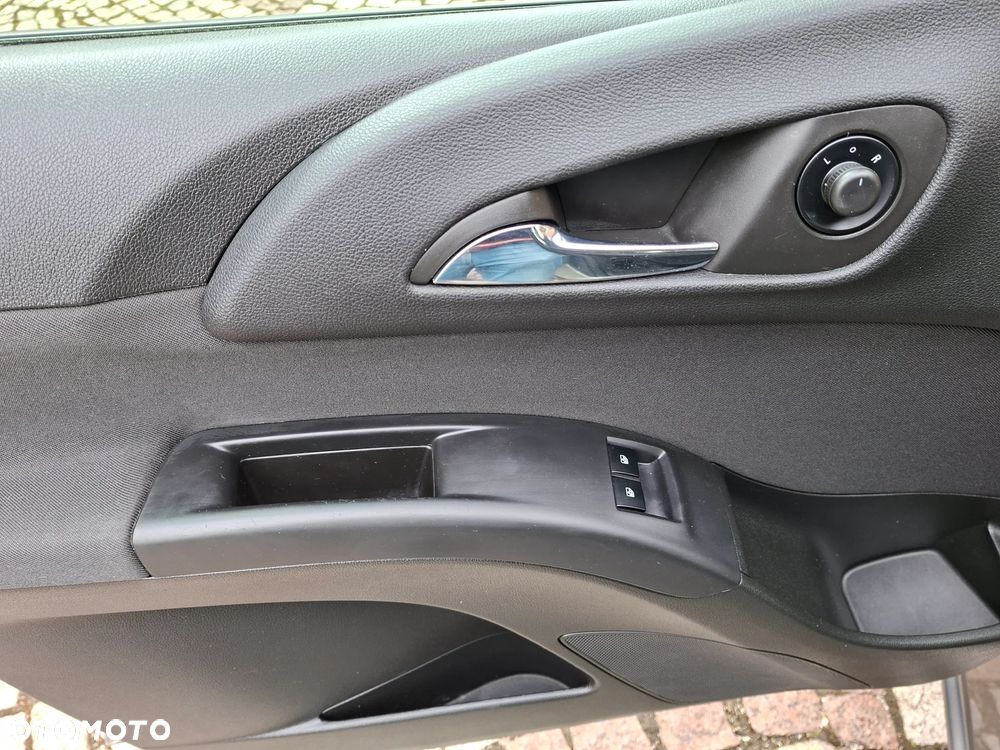 Opel Meriva 1.4 Innovation - 10