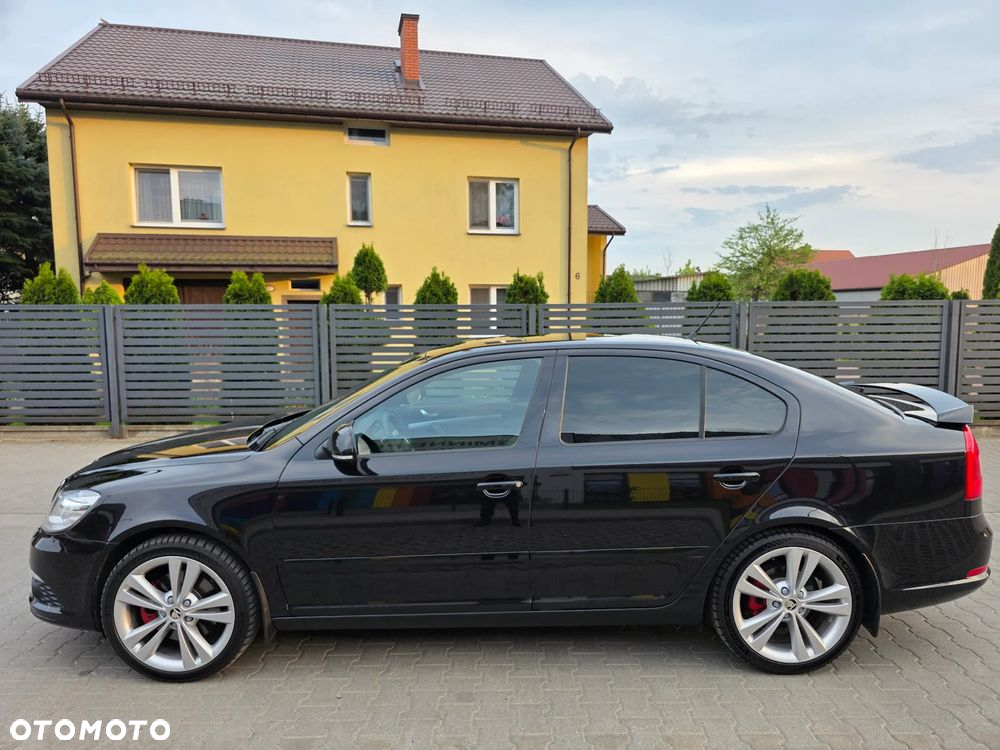 Skoda Octavia 2.0 TDI DPF RS DSG - 36
