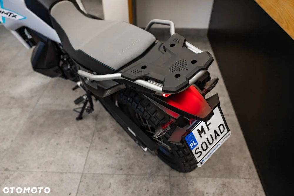 CFMoto MT-X - 12