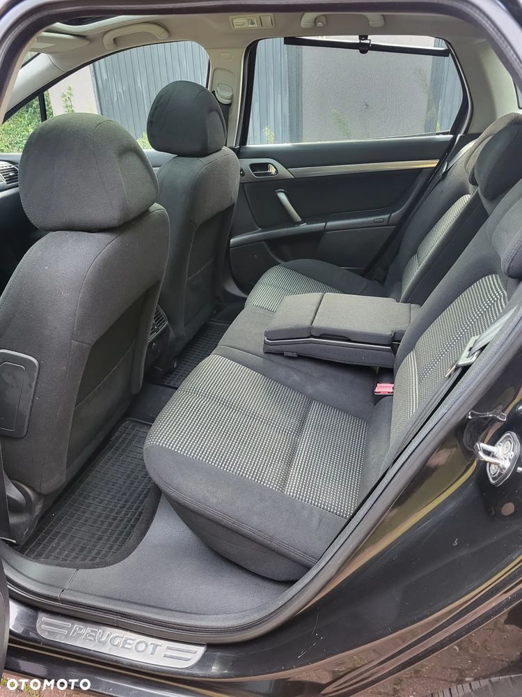 Peugeot 407 - 15