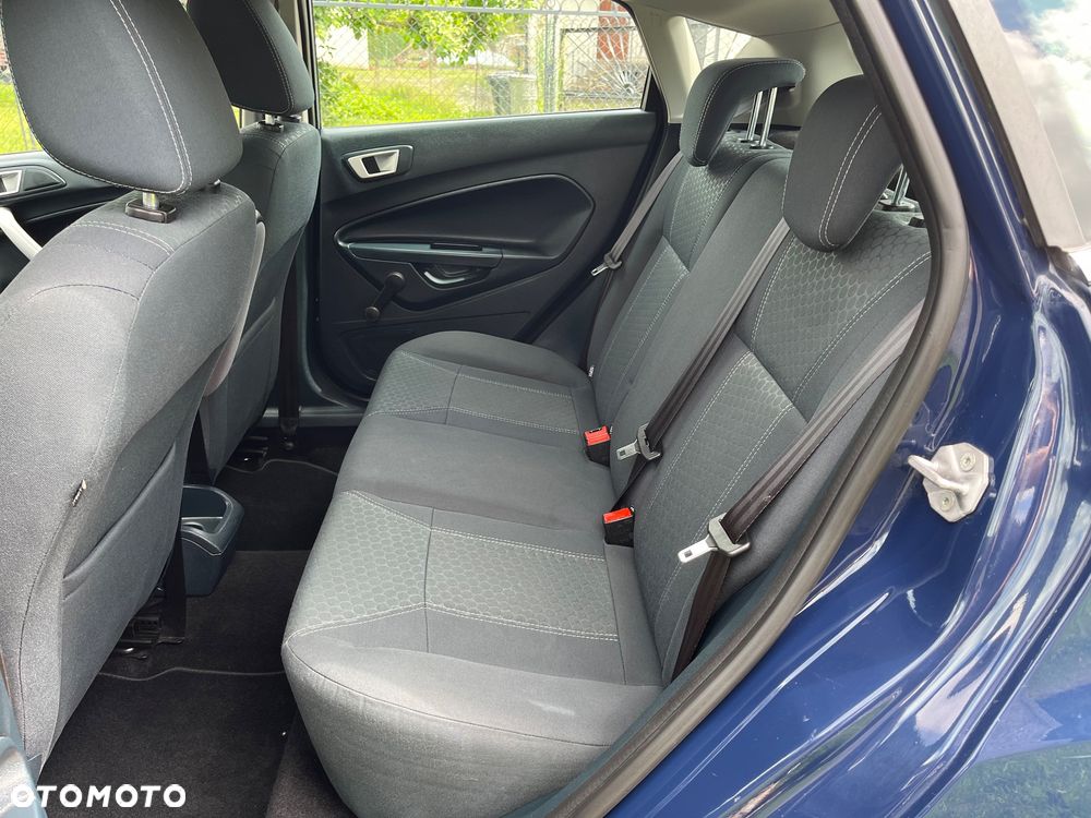 Ford Fiesta 1.4 Titanium - 30