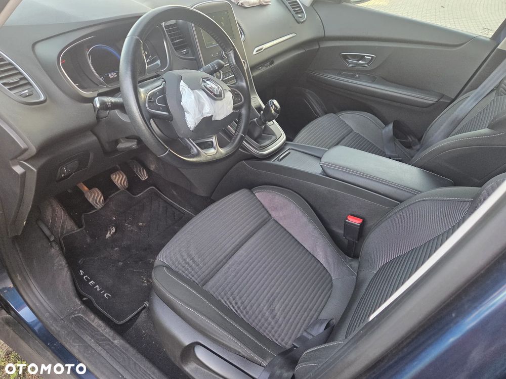 Renault Scenic ENERGY dCi 110 EXPERIENCE - 10