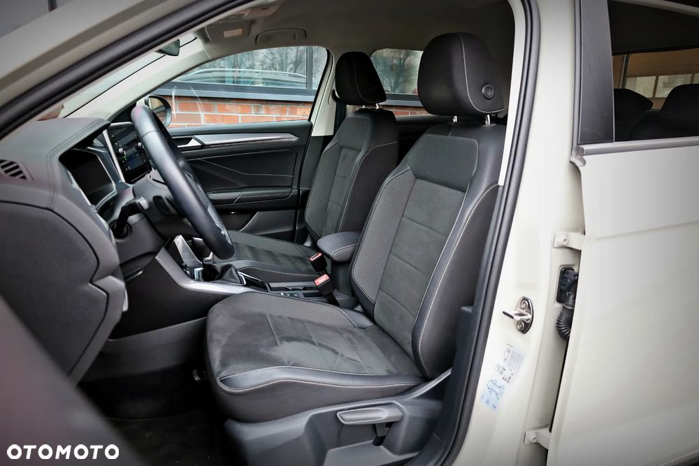 Volkswagen T-Roc 2.0 TDI SCR Style DSG - 24