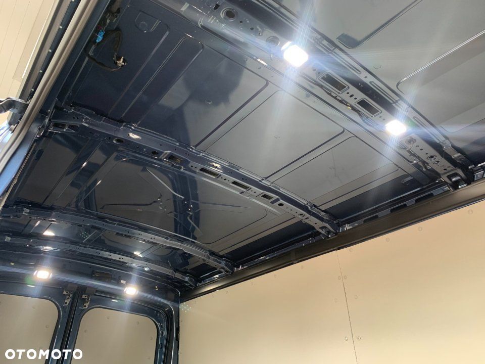 Ford Transit - 11