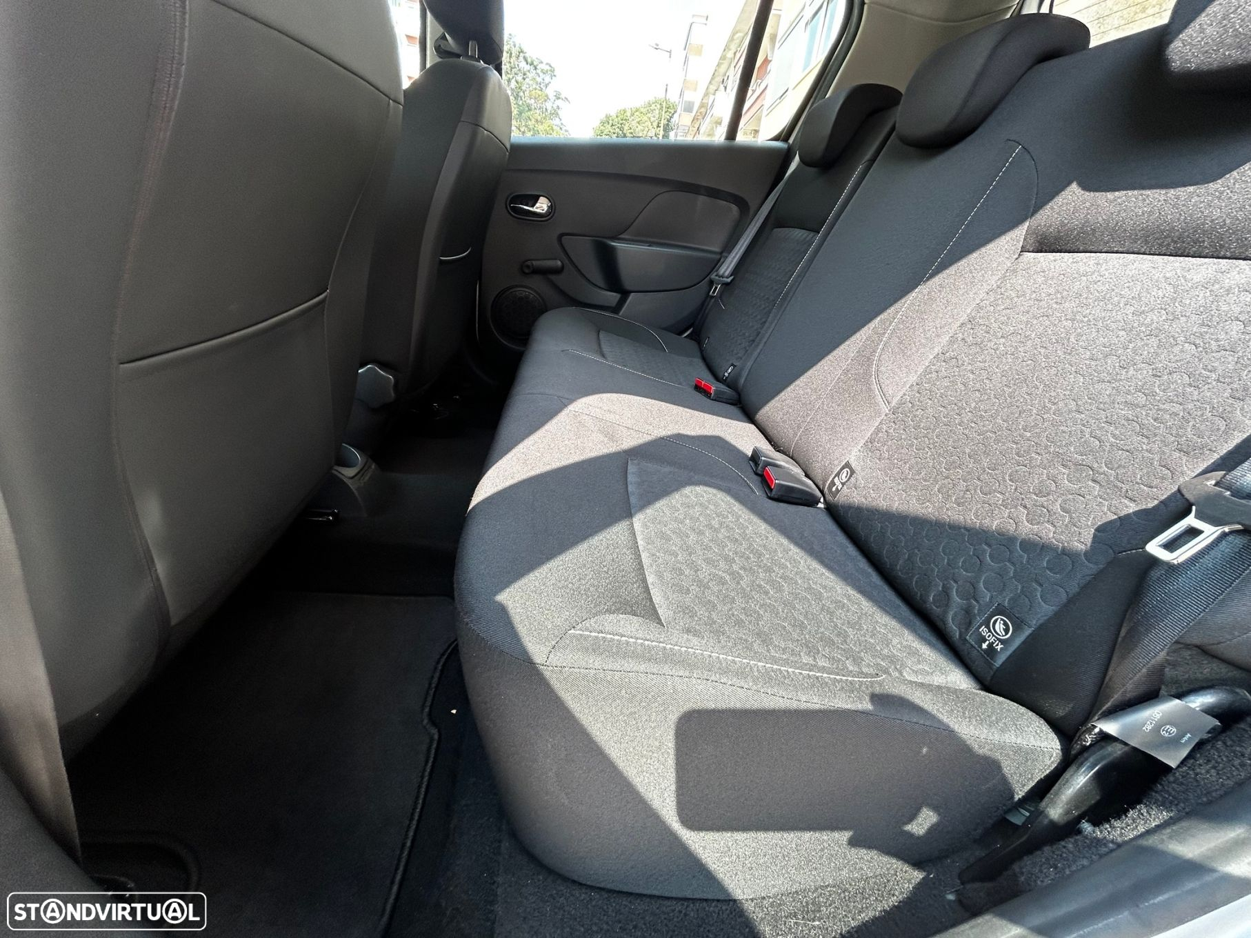 Dacia Sandero 0.9 TCe Confort - 26