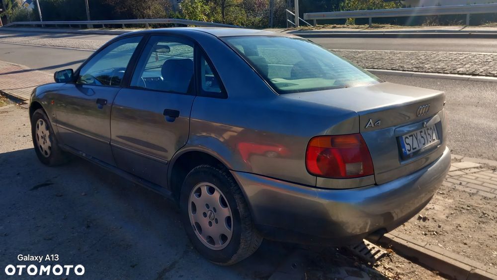 Audi A4 Limousine ver-avant-1-6 - 3