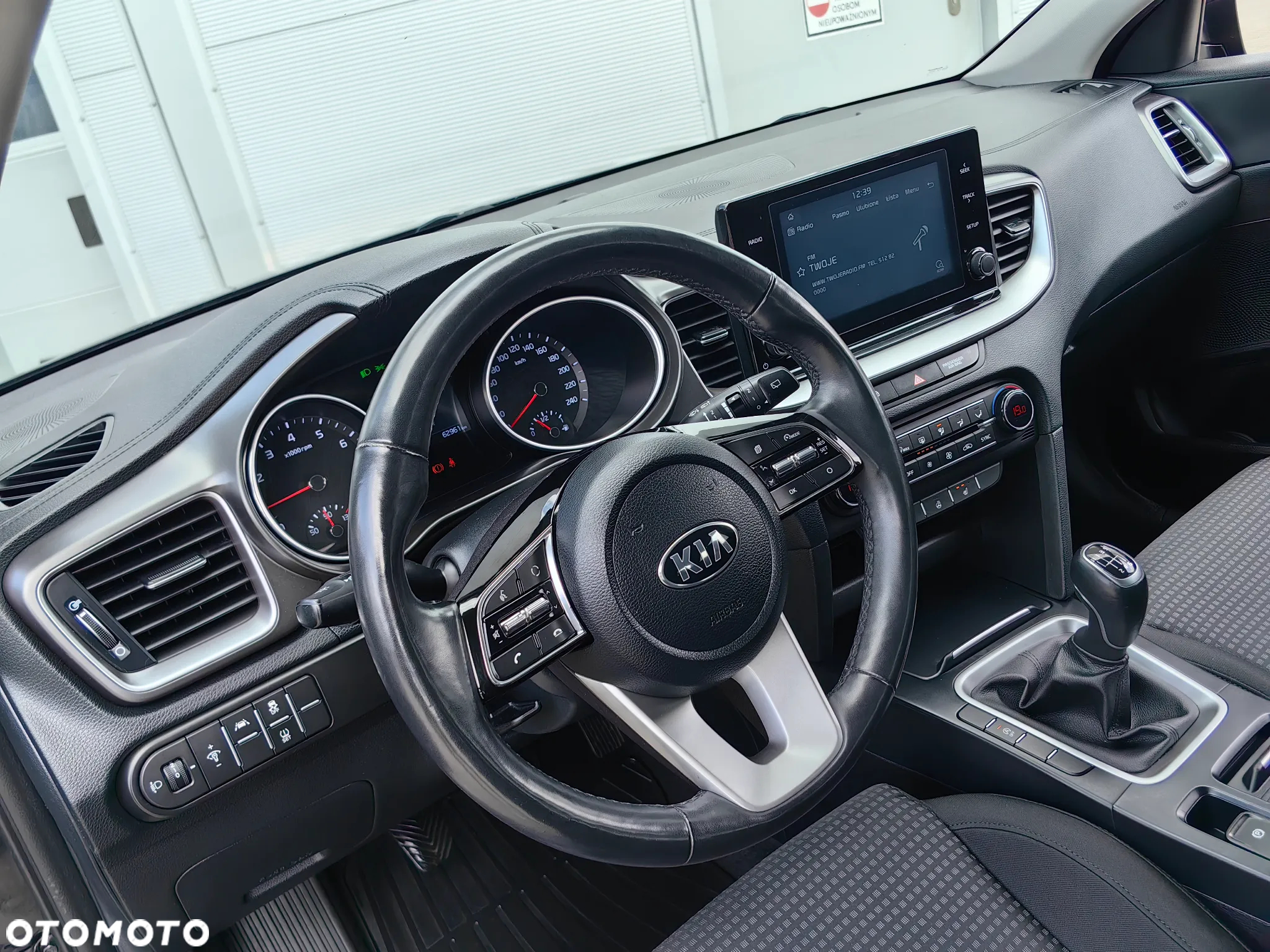 Opel Astra 1.2 Turbo Edition - 11