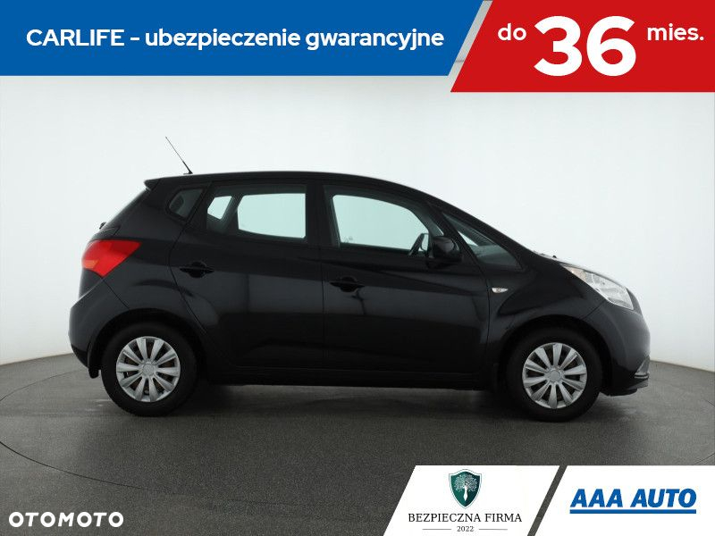 Kia Venga - 7