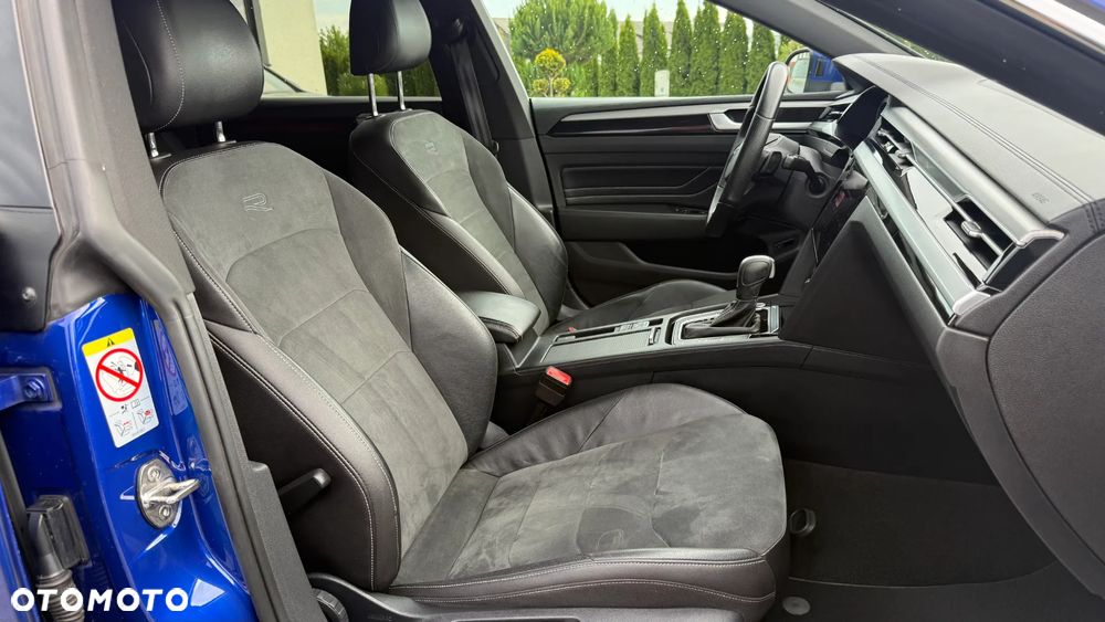 Volkswagen Arteon 2.0 TDI SCR 4Motion DSG R-Line - 17