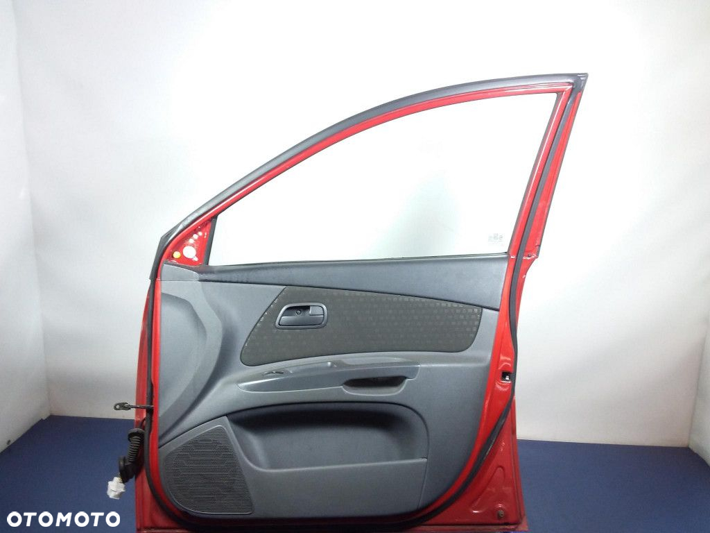 KIA RIO II SEDAN DRZWI PRZÓD PRAWE O8 - 9