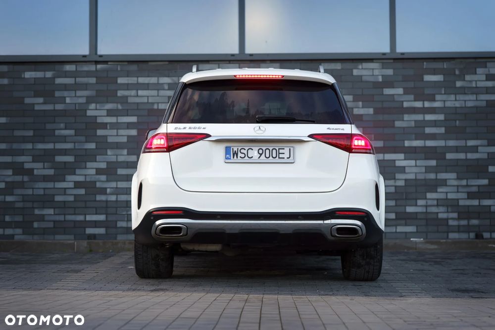 Mercedes-Benz GLE 300 d 4-Matic - 9