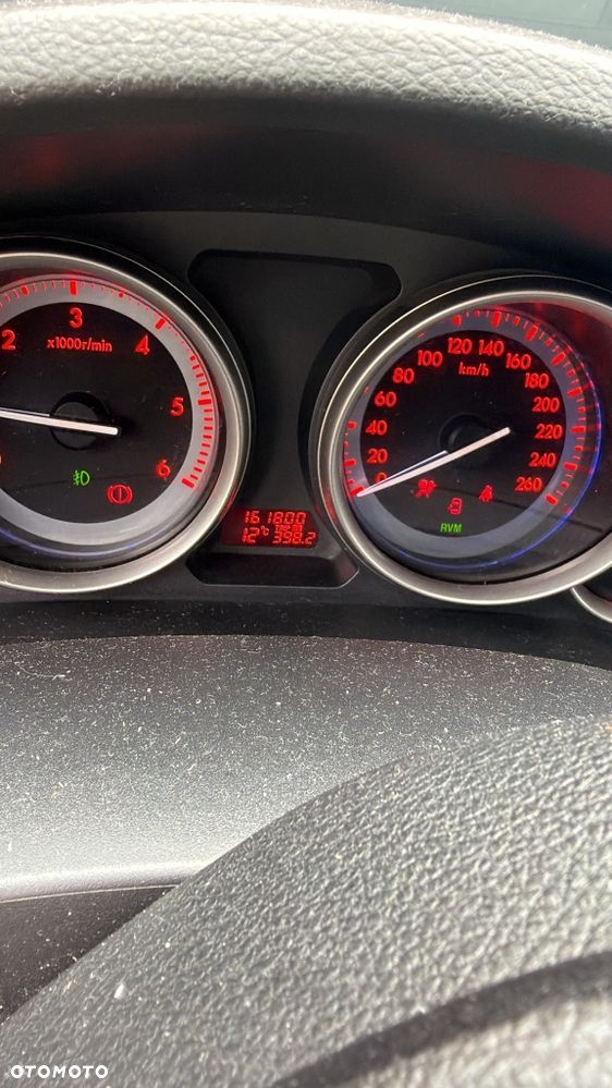 Mazda 6 - 8