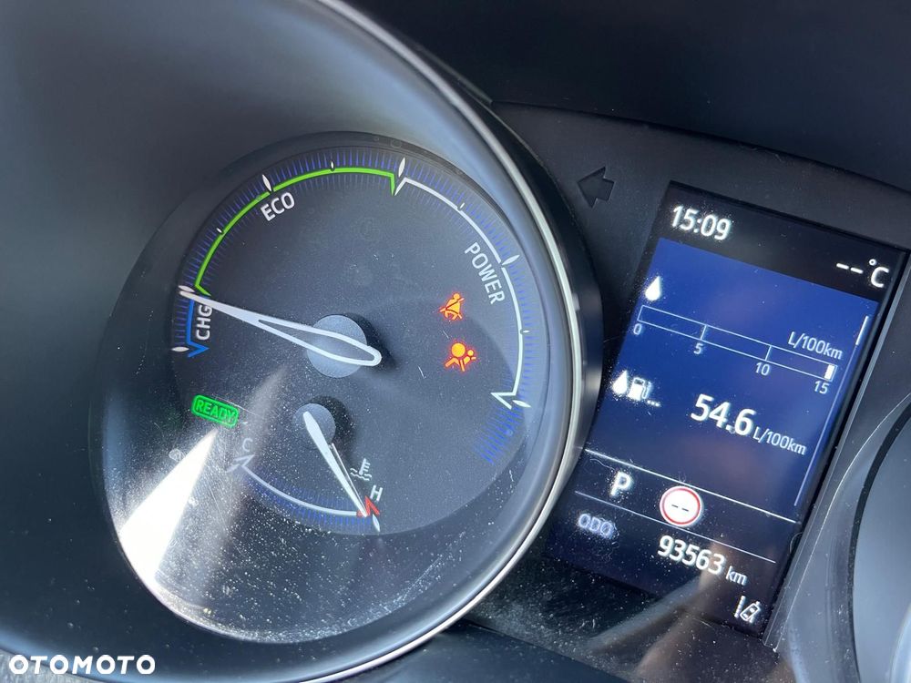 Toyota C-HR 1.8 Hybrid Neon Lime powered by JBL - 19