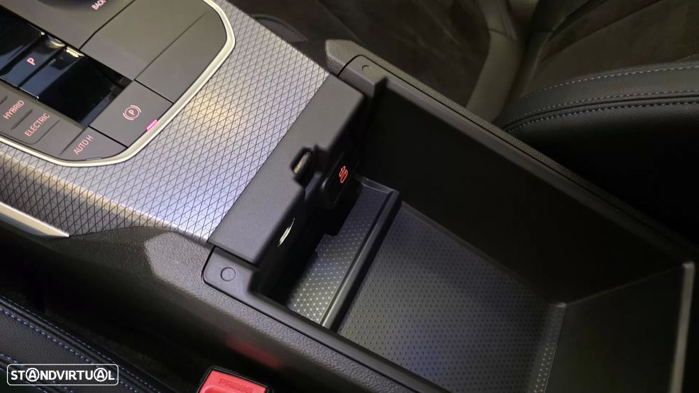 BMW 320 e Pack Desportivo M Auto - 47