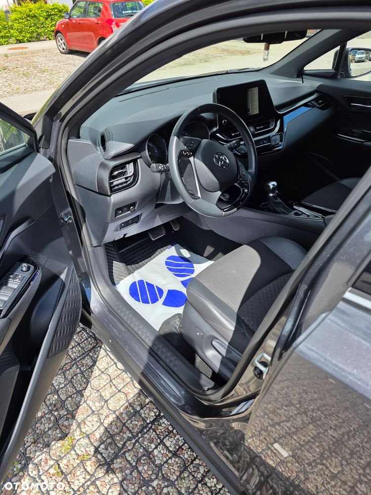 Toyota C-HR 1.2 T Style CVT - 8