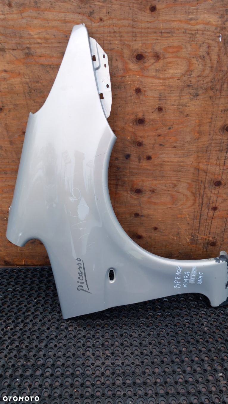 XSARA PICASSO II LIFT  BŁOTNIK PRZÓD PRAWY KNAC - 1
