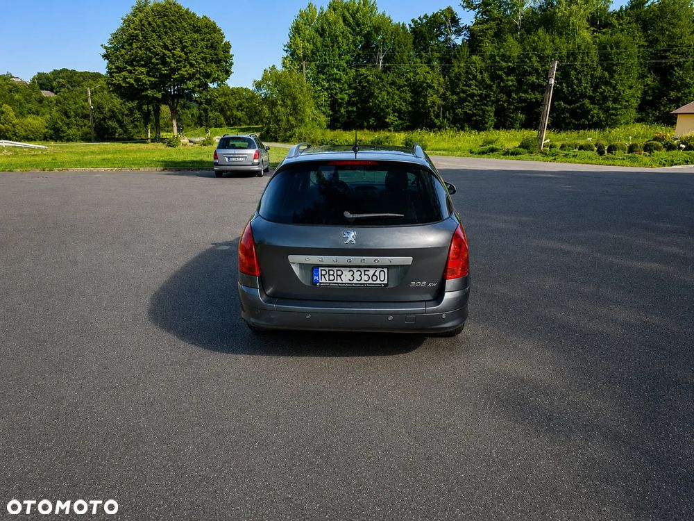 Peugeot 308 - 4