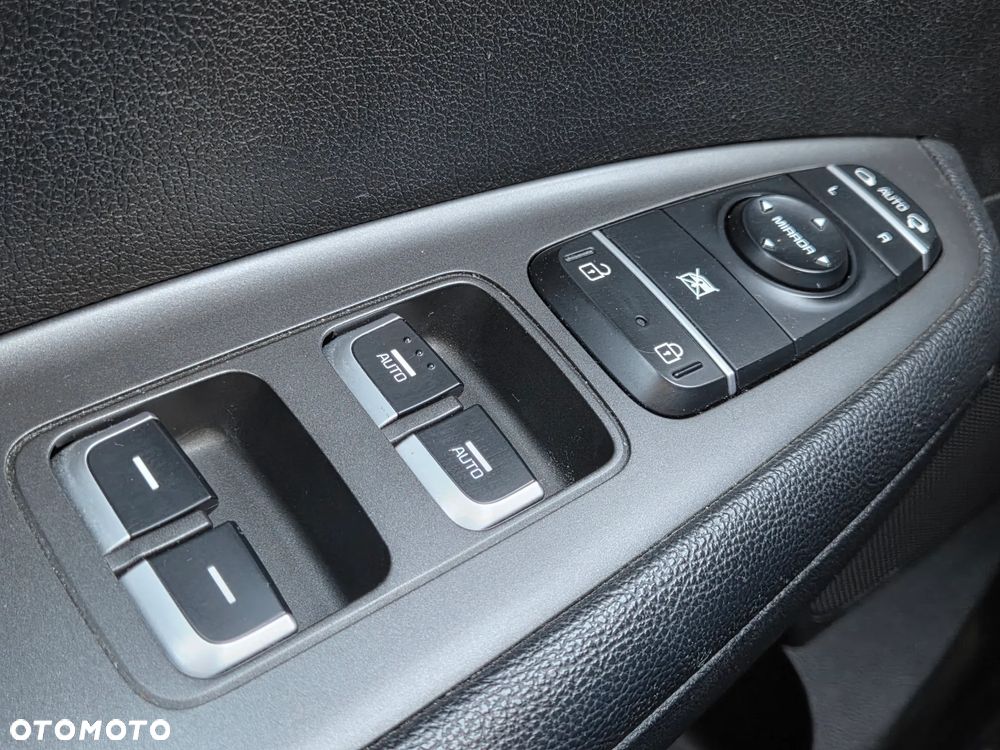 Kia Optima 1.7 CRDI M - 16