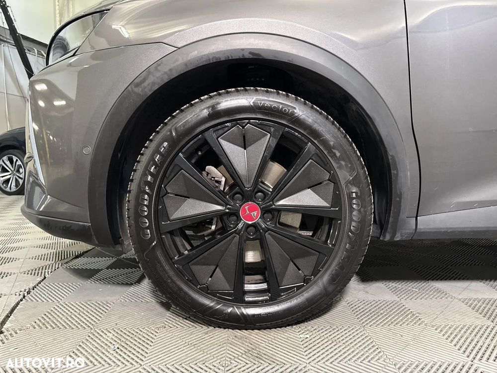 DS Automobiles DS 7 Crossback - 14