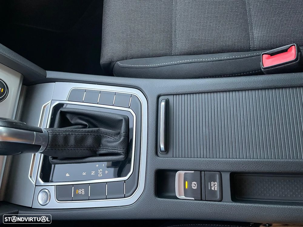 VW Passat Variant 2.0 TDi Business Package DSG - 10