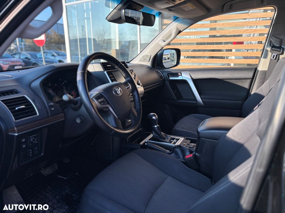 Toyota Land Cruiser 2.8l D-4D 204 CP A/T 7 locuri Executive - 10