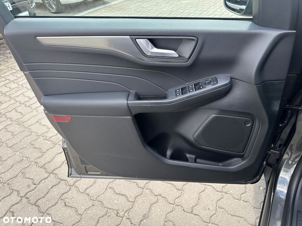 Ford Kuga 2.5 FHEV FWD Titanium eCVT - 9