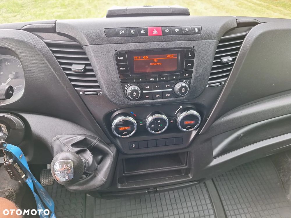Iveco DAILY 35S14 - 18
