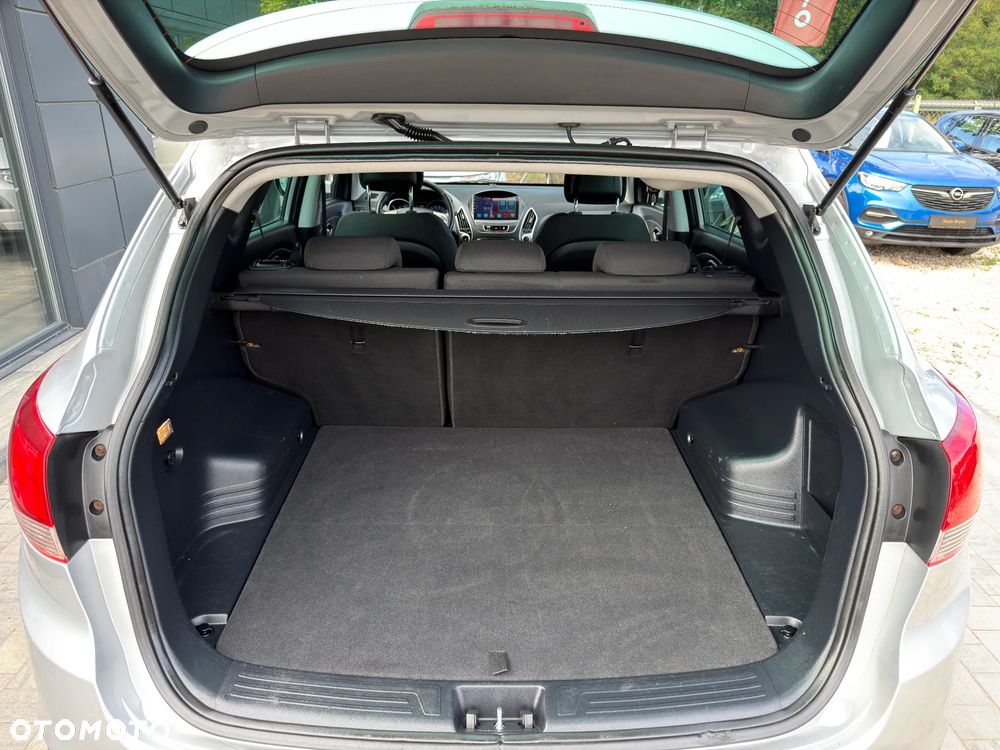 Hyundai ix35 2.0 Premium 2WD - 27